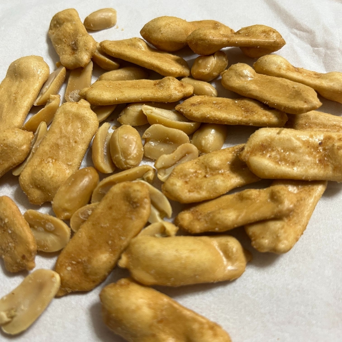 三幸製菓 ガチダネ 香ばしにんにく味 中身写真