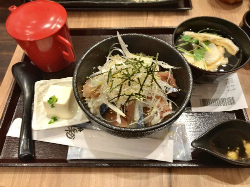とろ鯖漬け丼