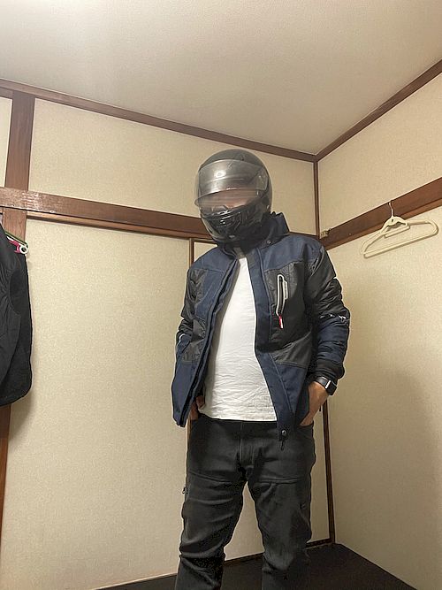 イージス360　4Lサイズ感　チャク開け