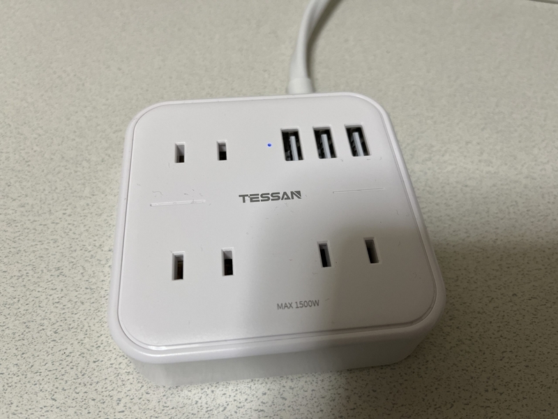 TESSAN USBポート付き電源タップ 