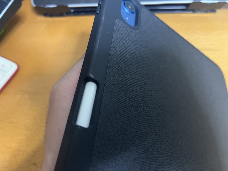 ペン収納　背面