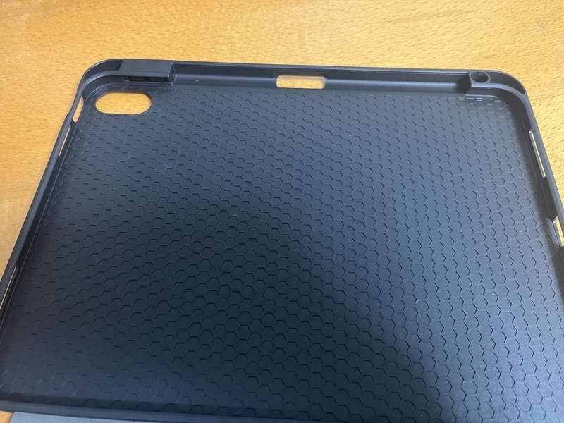 TPU素材を使用したソフトケース