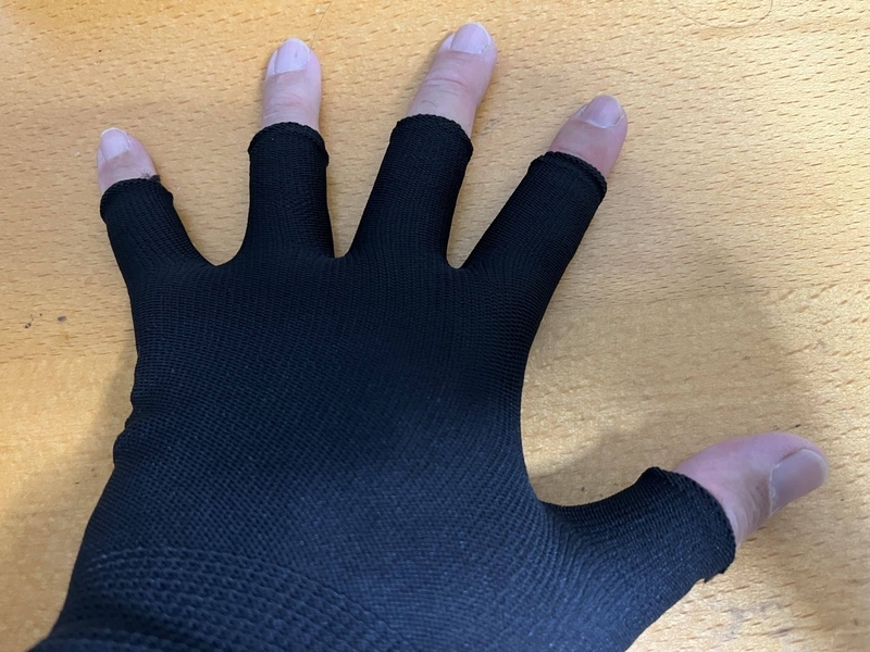 指だし手袋