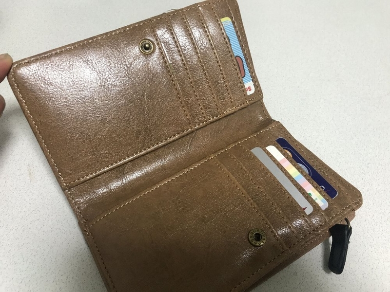 カード入れ財布