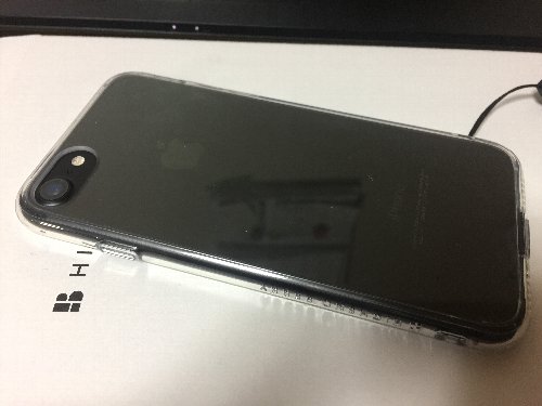 Highend berry iPhone7 ケース　装着