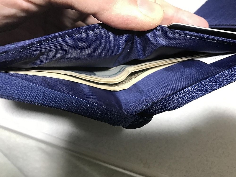 CORDURA折りたたみ財布お札