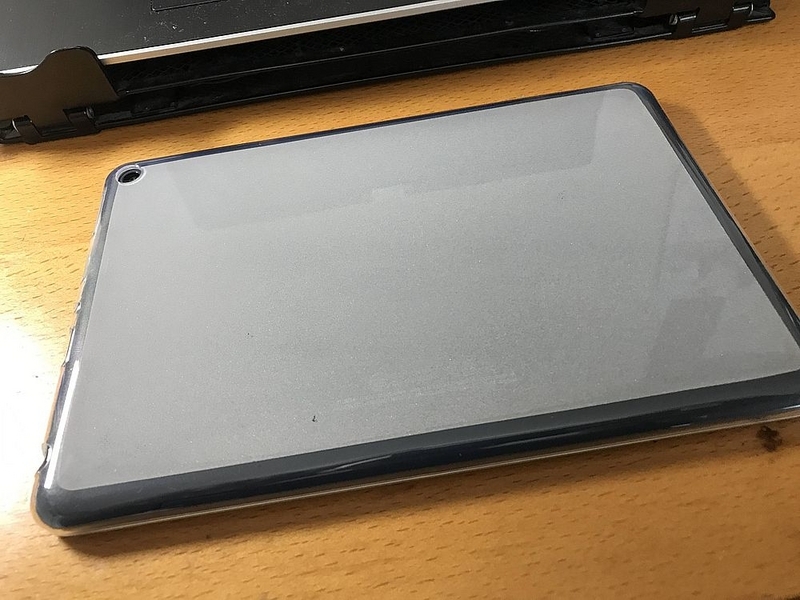 Fire HD 8カバー装着