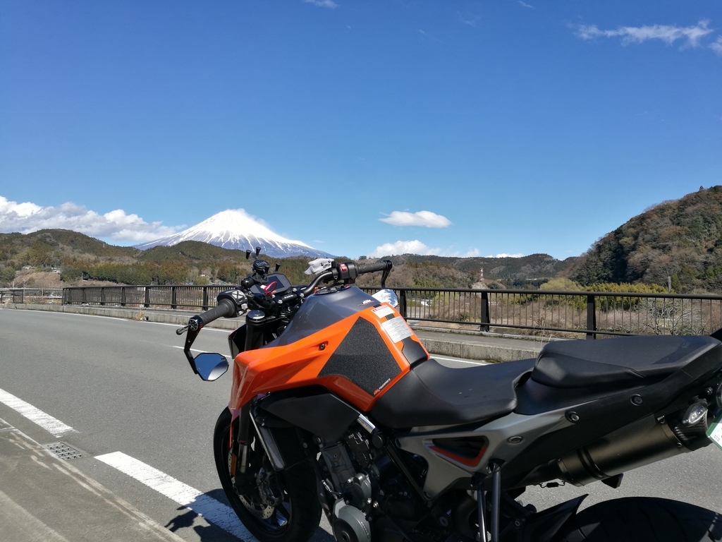 f:id:SinonAlpaca:20190312015638j:plain f:id:SinonAlpaca:20190312015638j:plain