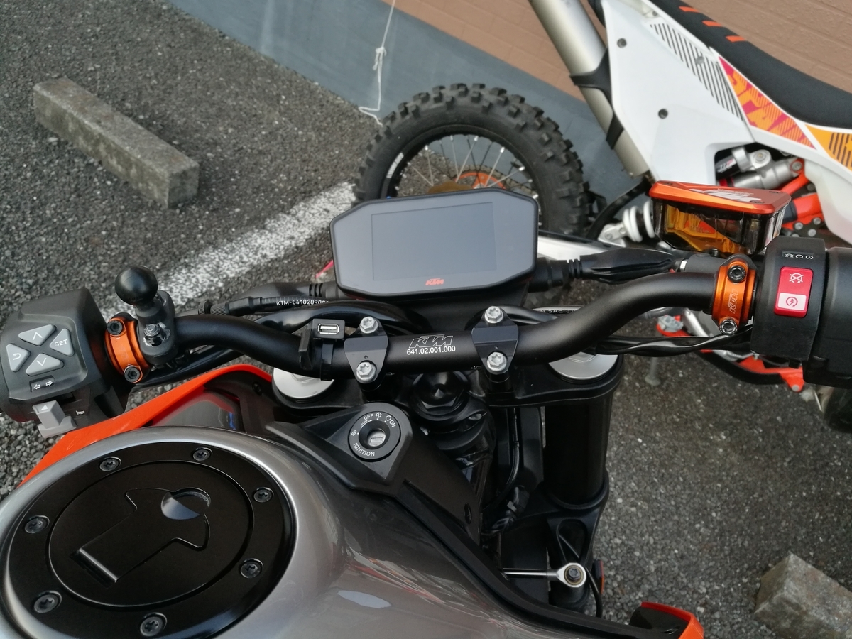 f:id:SinonAlpaca:20190403225838j:plain f:id:SinonAlpaca:20190403225838j:plain