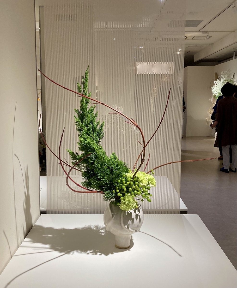 いけばな草月流「六本木夏至譚」鉄花器展示販売 | ANB Tokyo | 一般