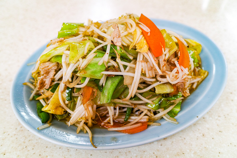 肉野菜炒め」マウンテン盛り（大雅） - 新潟ライフ