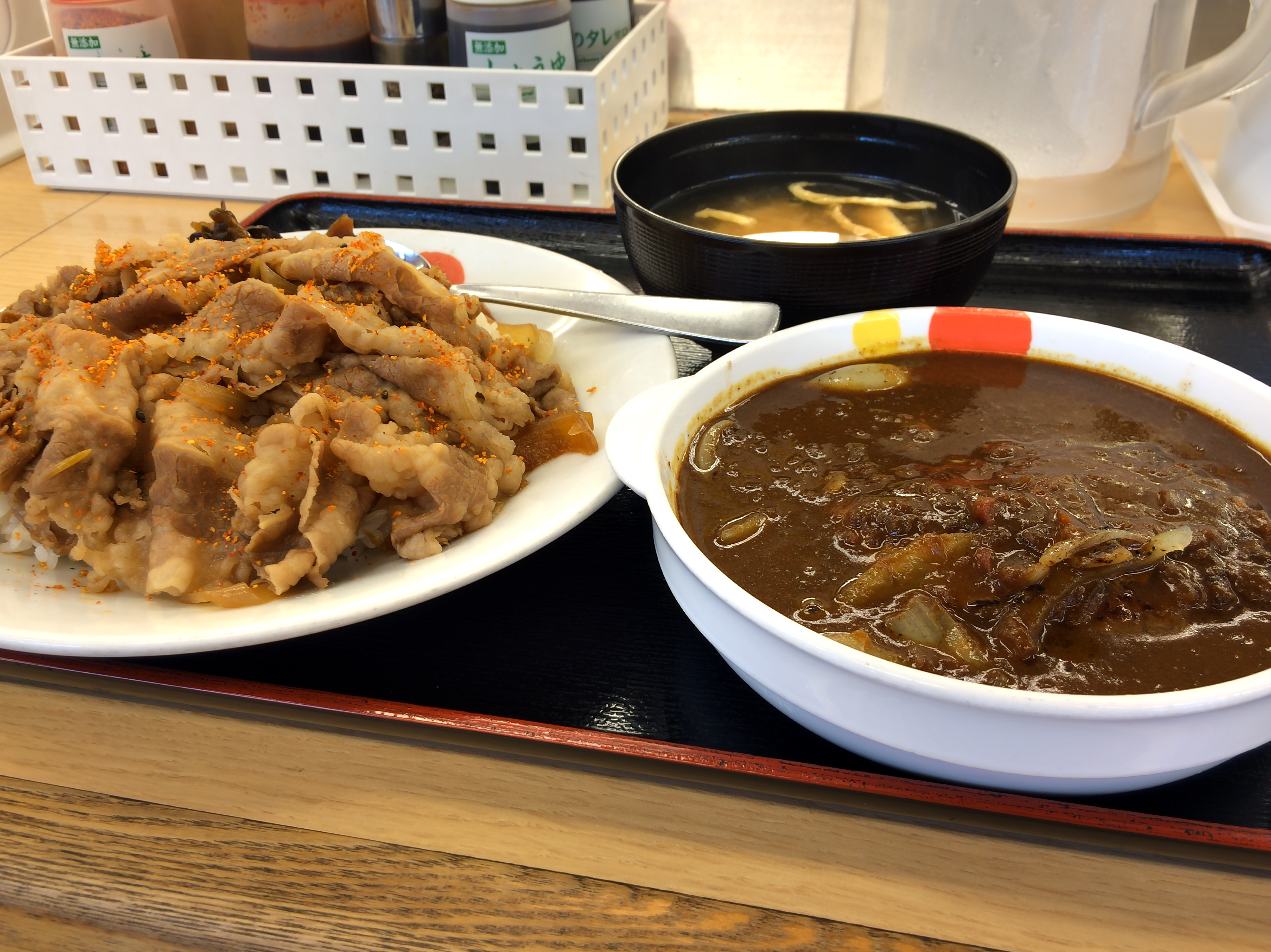 [松屋][オリジナル][ハンバーグカレー][税込み590円][964kcal][プレミアム牛皿大盛][税込み410円][332kcal]