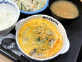 [松屋]松屋 チーズホワイトソースハンバーグ定食 税込み930円 1040kcal