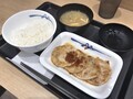 [松屋]松屋 チキン肉4枚単品 税込み580円 260kcal ライス並盛味噌汁付き 160円