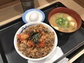 [松屋]キムチ牛めし 500円 764kcal 豚汁玉子セット セールで80円引き180円 314kcal