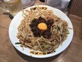 [野郎ラーメン]たっぷり野菜のホルモン炒め600g 税込み980円 2023年10月24日発売