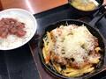 [からやま]チーズ盛り定食 税込み979円 2023年12月22日発売