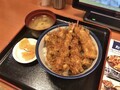 [てんや]たれづけ海老づくし天丼 税込み920円 649kcal 2024年3月25日発売
