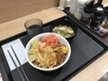 [松屋]キャベツとベーコンのペペロンチーノ牛めし 税込み650円 834kcal