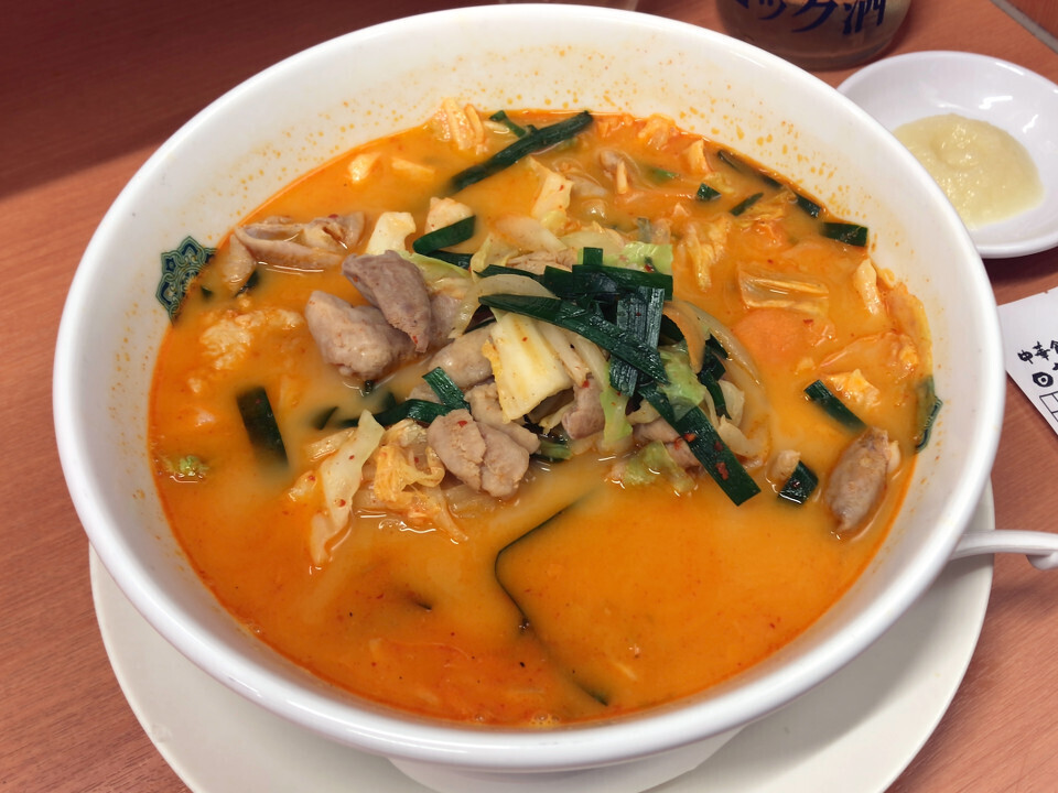モツ野菜ラーメン 税込み740円 1206kcal 2024年10月11日発売