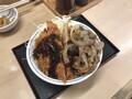 [かつや]牛焼肉とロースカツの合い盛り丼 税込み979円 2024年10月18日発売