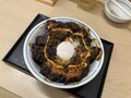 [かつや]黒味噌チキンカツ丼 税込み649円 2025年2月21日発売