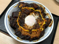 [かつや]黒味噌チキンカツ丼 税込み649円 2025年2月21日発売