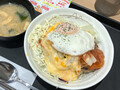 [松屋]チーズバーガー丼 税込み890円 1135kcal 2025年4月22日発売
