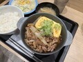 [松屋]旨辛豆腐牛バラ焼定食 税込み890円 946kcal 2025年5月27日発売