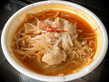 [セブンイレブン]メラメラ燃える炎のウマ辛ラーメン 税込み680円 682kcal 2025年7月29日発売