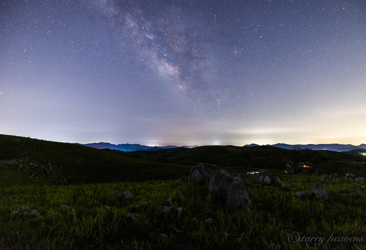 天体撮影記 第156夜 山口県 星が輝く夜空の下 秋吉台のカルスト台地へ カメラと星景写真の日々