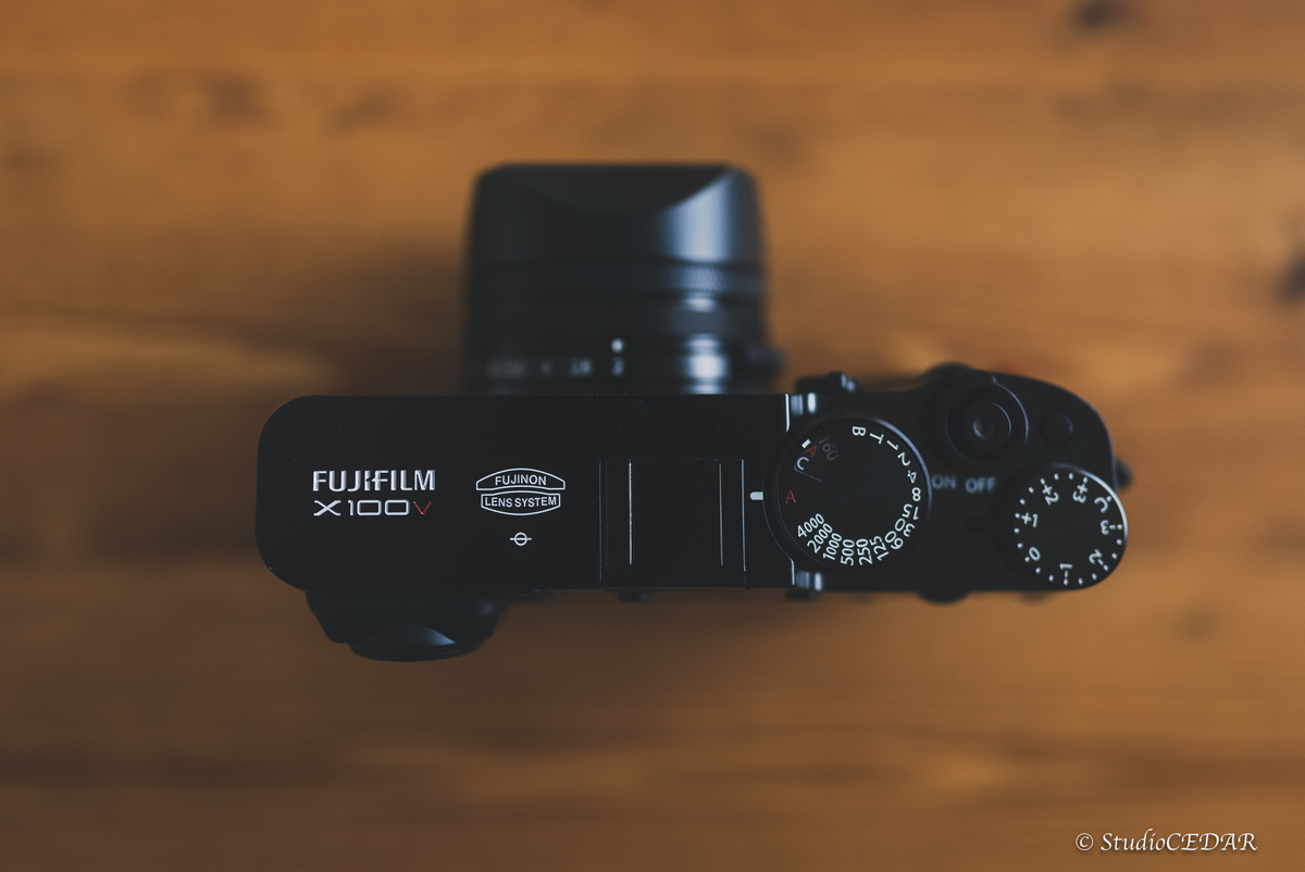 FUJIFILM X100Vのおすすめアクセサリー10選 - 『すぎっち』のジモログ