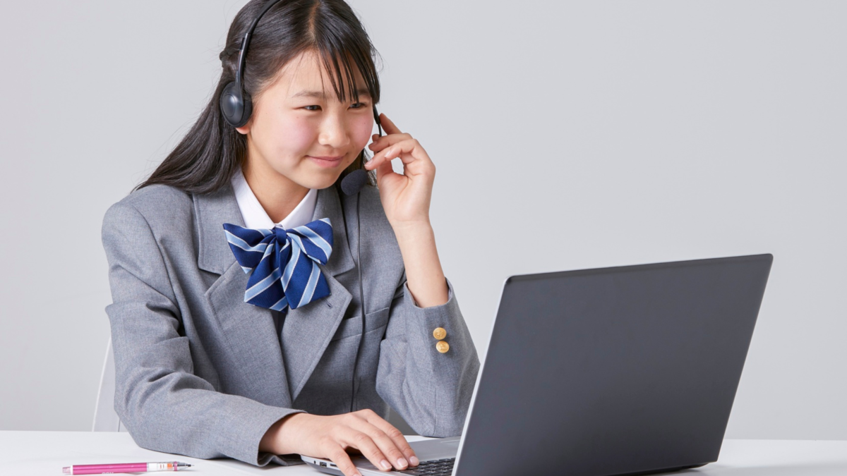 オンライン授業・講座を受講している高校生