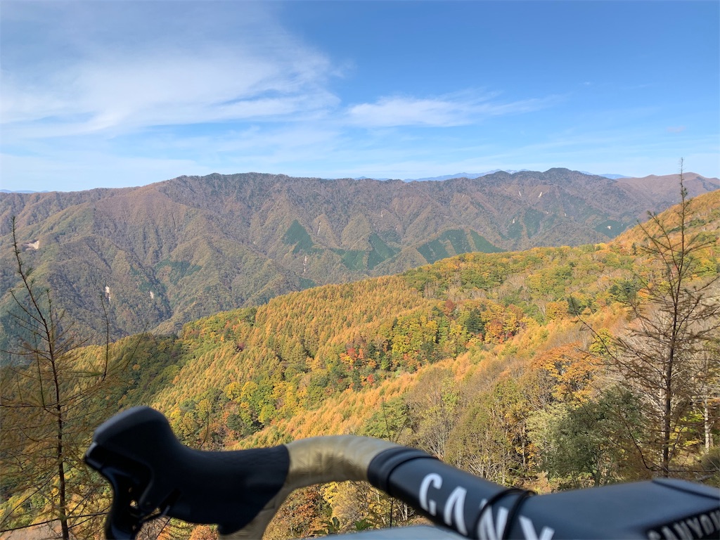 紅葉を求めてしらびそ高原と下栗の里をライド とっくのとんまだら