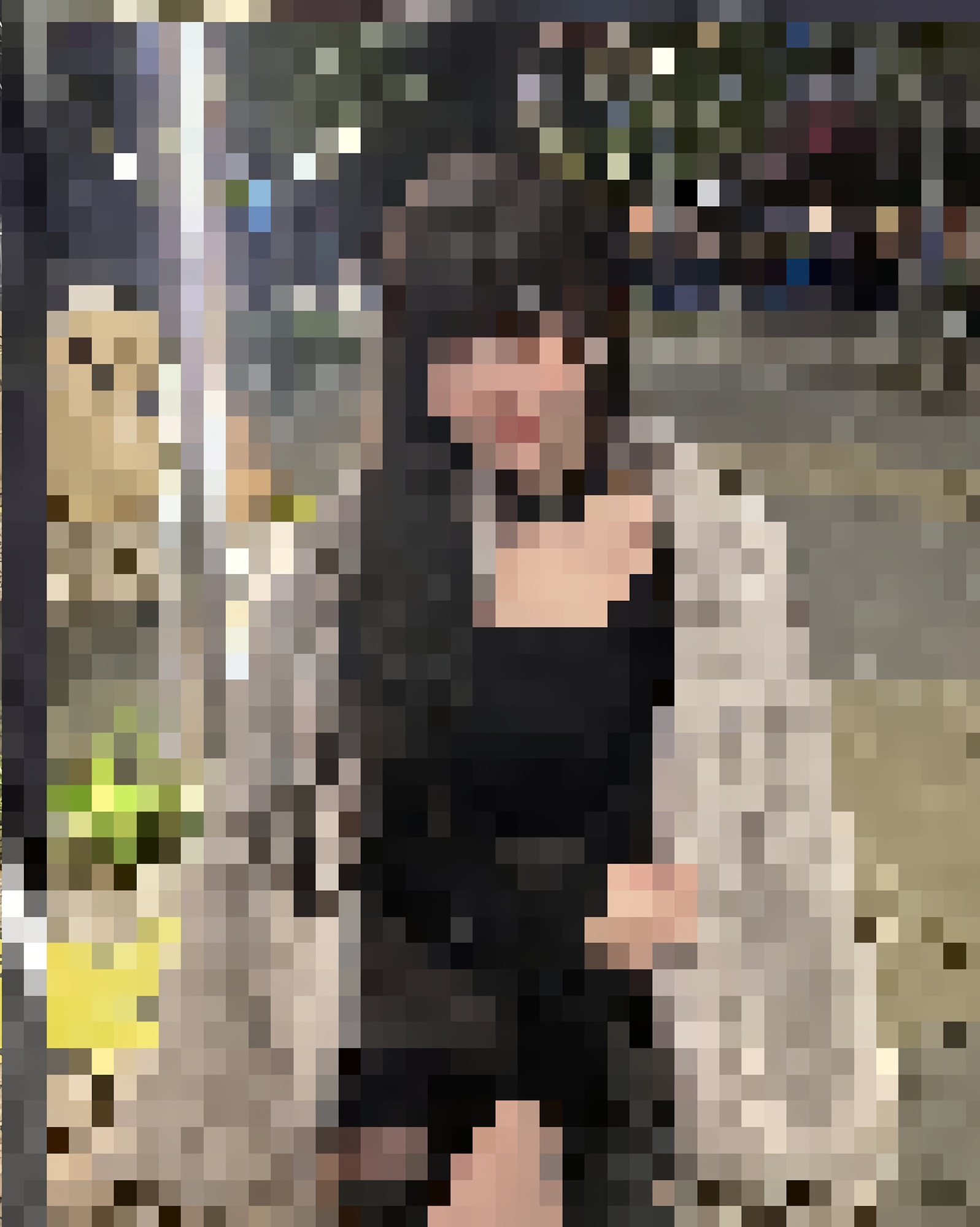 甘い言葉で誘う「女性からのDM」