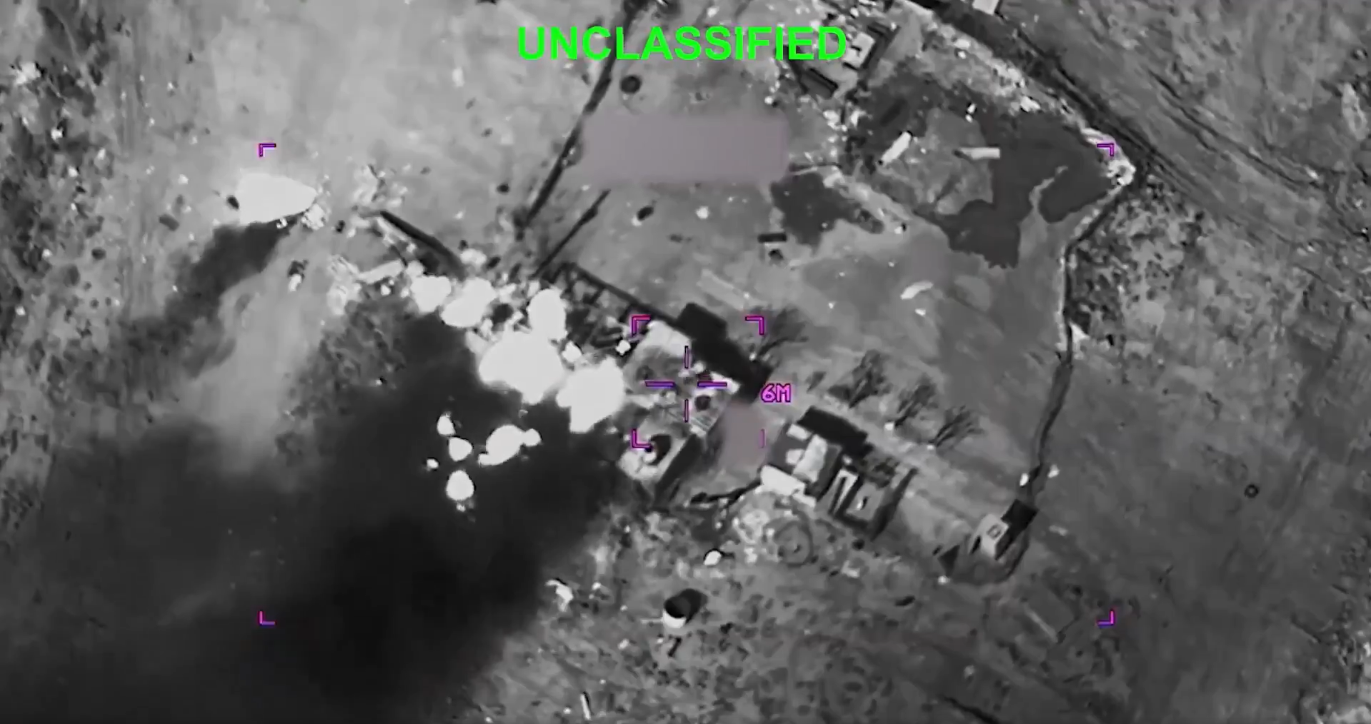 Operation Epic Furyボウリングゲーム風画面からの爆撃画像3（ホワイトハウス公式Xポスト動画2026年3月13日より引用）