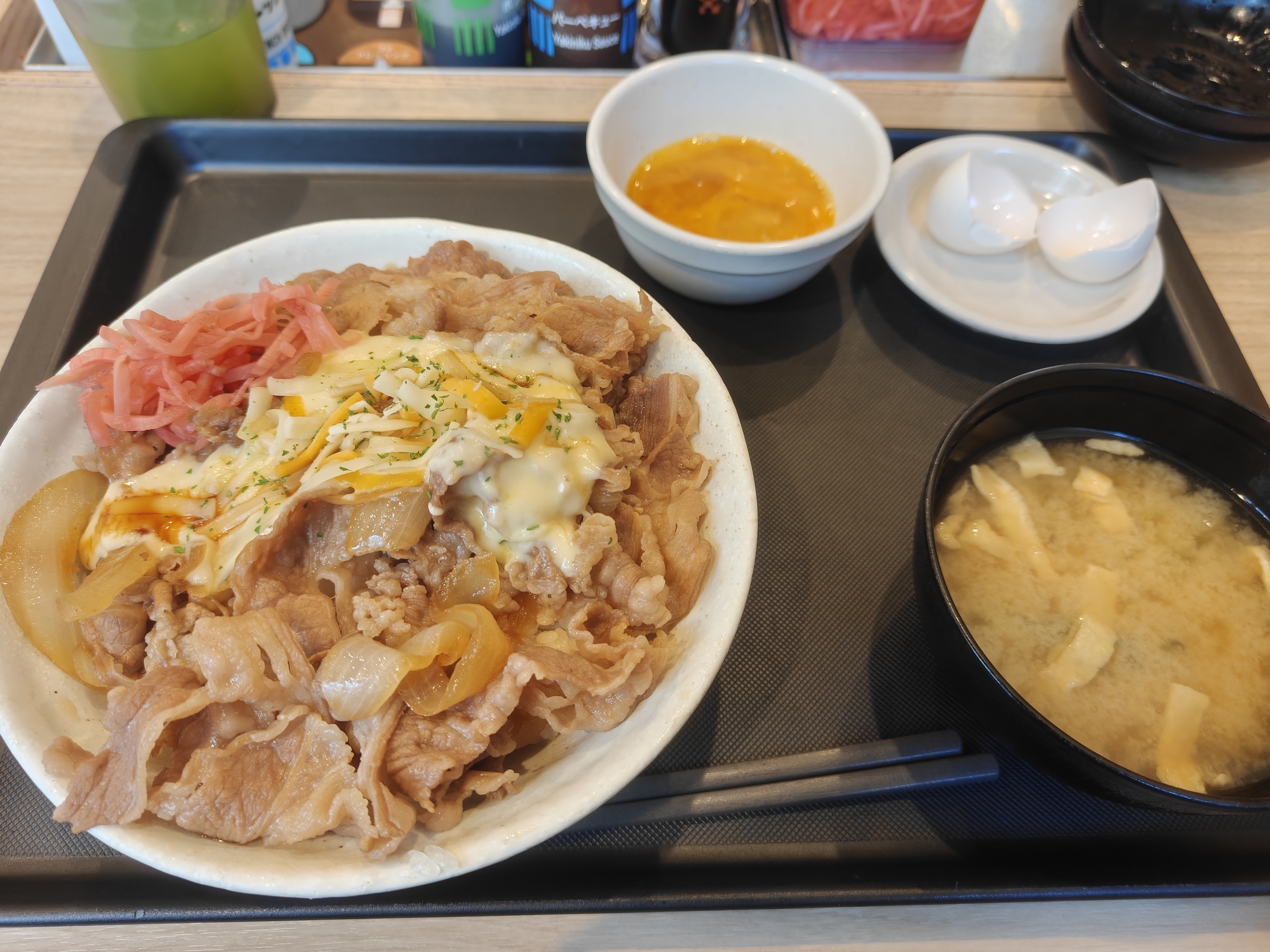 2026年5月 松屋 チーズ牛めし 特盛の実食レビュー・肉とチーズの量