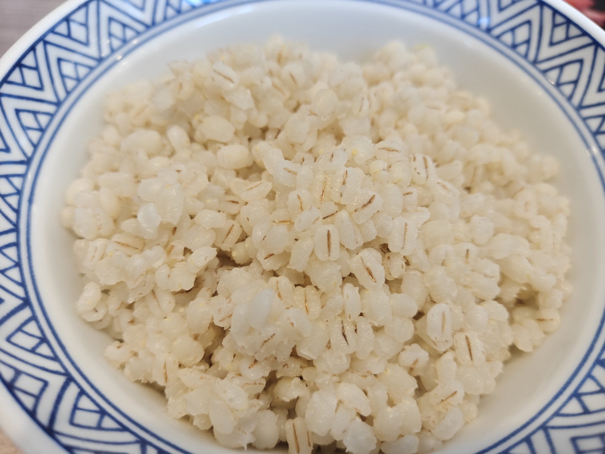 2026年6月 期間限定 吉野家 麦とろ牛皿御膳 麦飯入りご飯 拡大