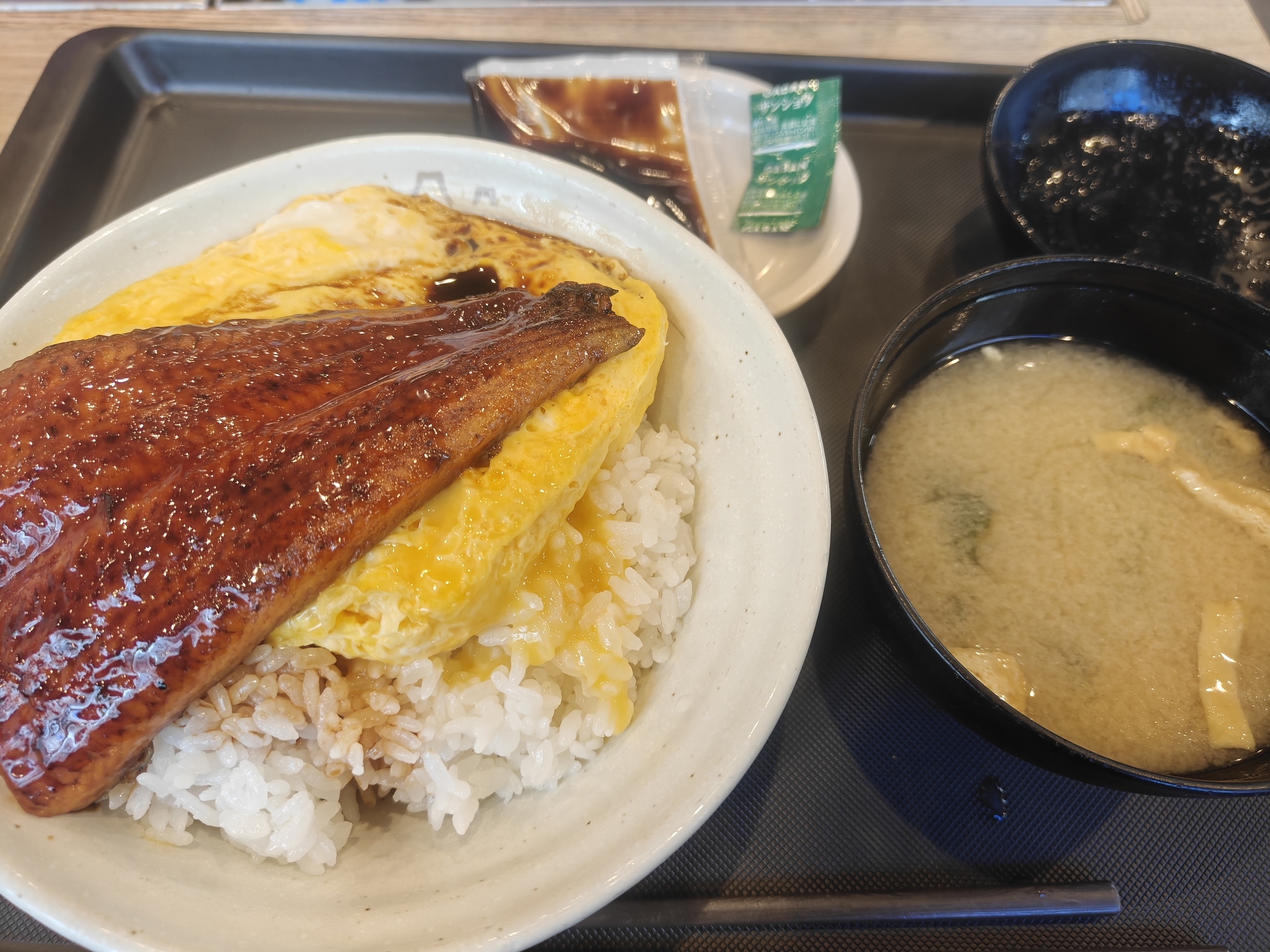 2026年6月 期間限定 松屋 ふわたまうな丼 実食レビュー 全体