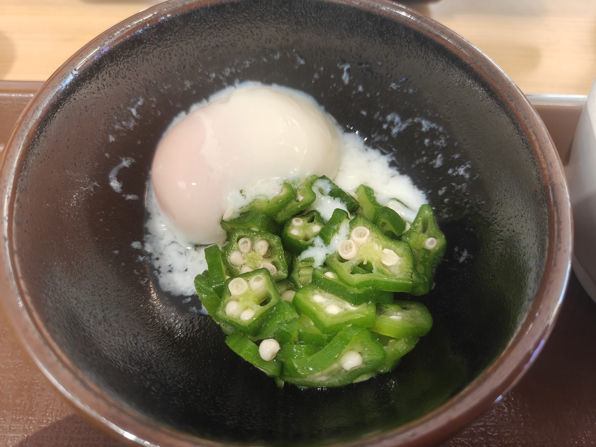 すき家 まぜのっけ朝食 まずい？美味しい？口コミ・実食レビュー・カロリーまとめ【2026年7月】 牛まぜのっけ朝食 温玉オクラ