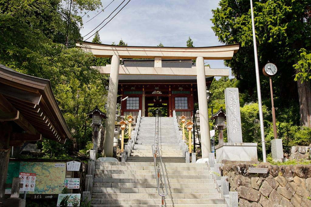 蔵御嶽神社