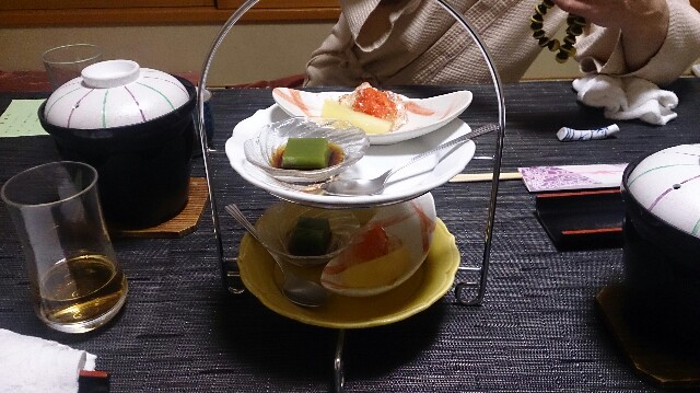 f:id:TAKUSERI:20161230183237j:plain f:id:TAKUSERI:20161230183237j:plain