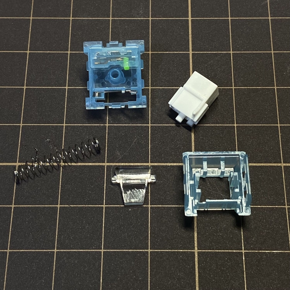 Chosfox x Kailh Arctic Fox クリッキースイッチ（薄青/白/5ピン/52g/5