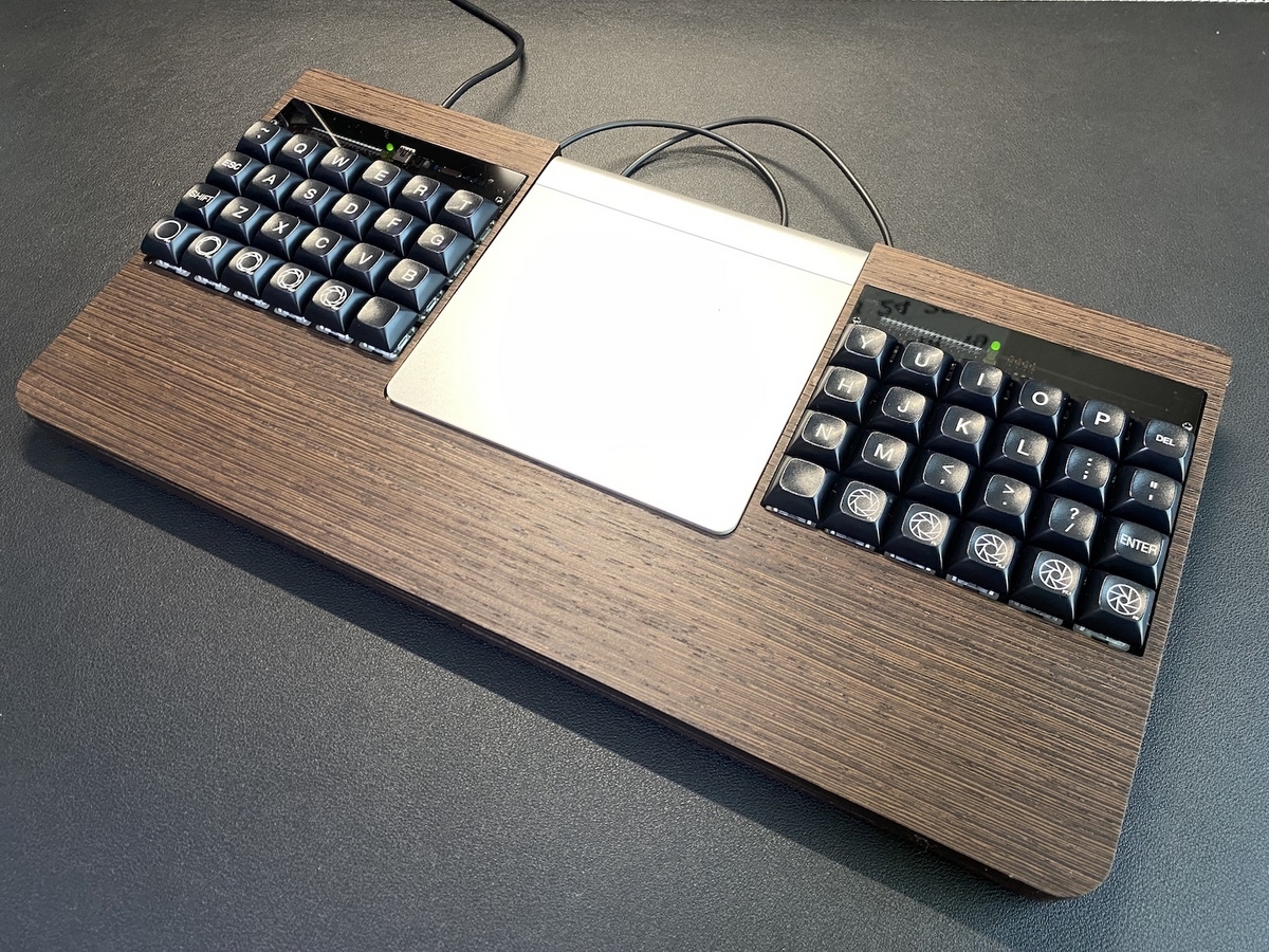 分割キーボードとApple Magic Trackpad活用の為の木製トレイ制作