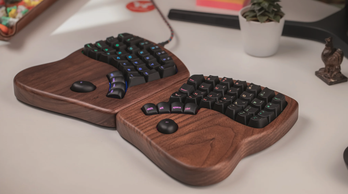 Keyboardio Model 100｜エルゴノミクスと美観を両立した分割