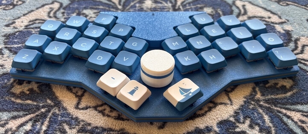 Charlieflex Keyboardの全景
