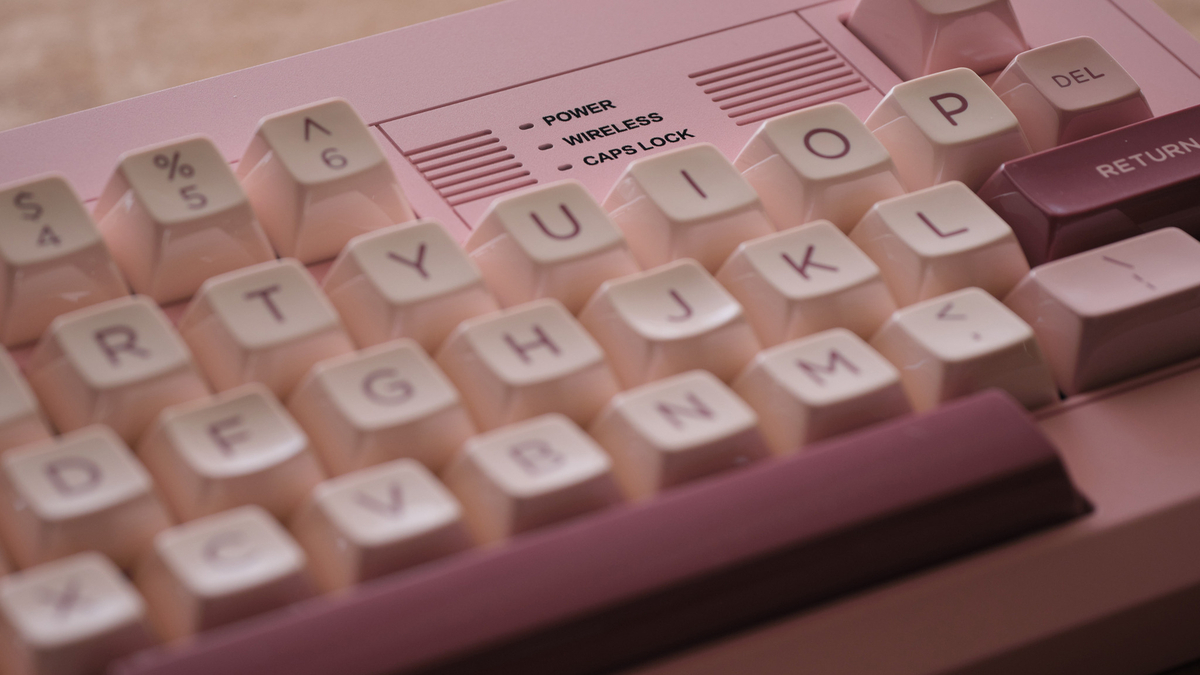 Niuniu HX-40｜80年代のモバイルマイコンの名機 Epson HX-20（HC-20