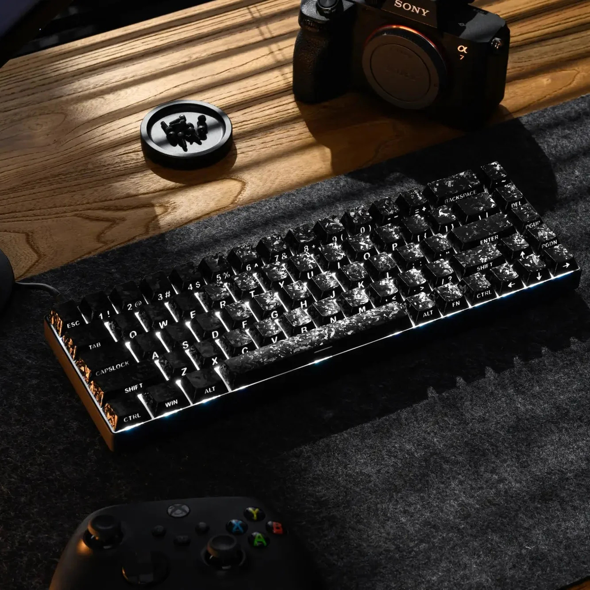 XVX Forged Carbon-Look Cherry Profile Keycaps Set｜ドライカーボン