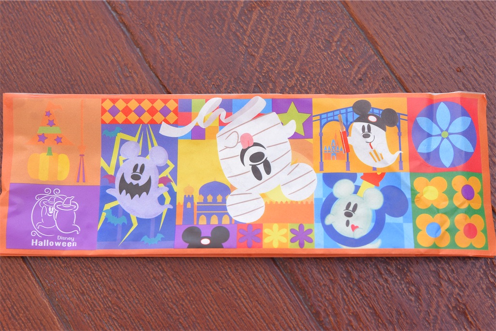 ハロウィン限定 ディズニー肉まん の 紙
