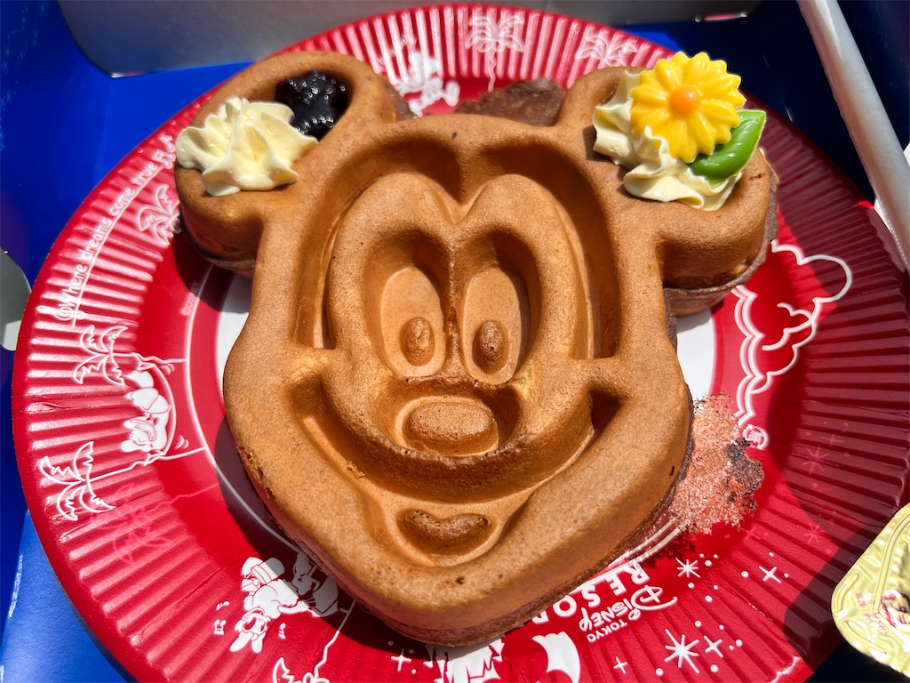 食レポ】大人気フード！ミッキーワッフルを実食レポート！ - D研特集